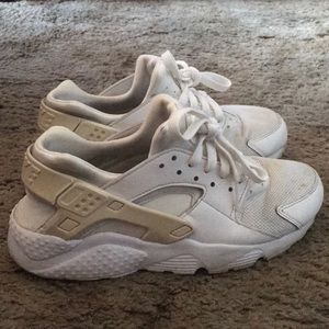 Nike White Huaraches